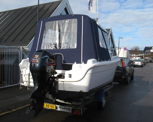 Jeanneau merry fisher 530